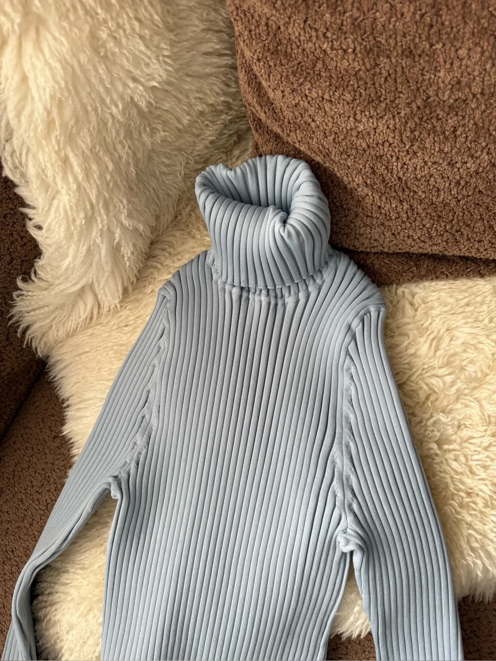 Tory Burch Ribbed Knit Turtleneck in Pewer Blue